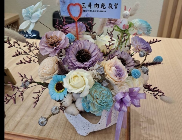 質感乾燥盆花